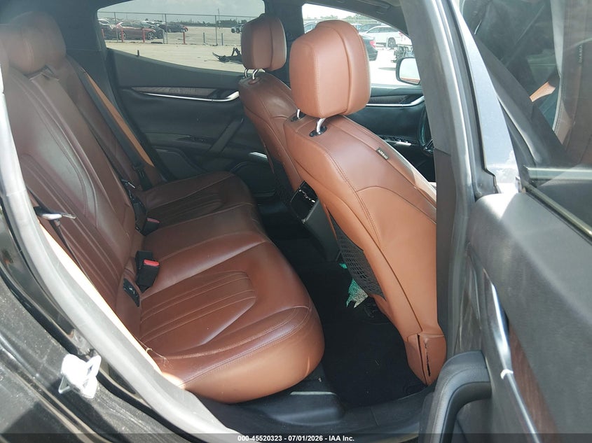 2014 Maserati Ghibli VIN ZAM57RTA5E1095324 IAAI salvage auction — WATER/FLOOD, Salvage (Texas), sold $2,975 on 2026-08-14 (photo 8)
