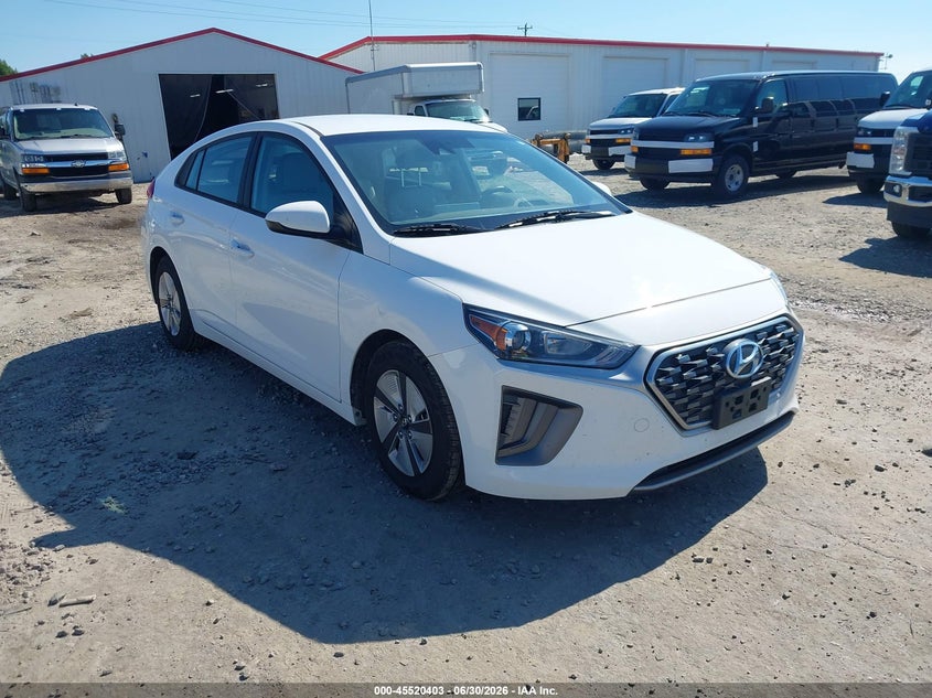 2021 Hyundai Ioniq hybrid VIN KMHC65LC7MU245693 — IAAI salvage auction photo