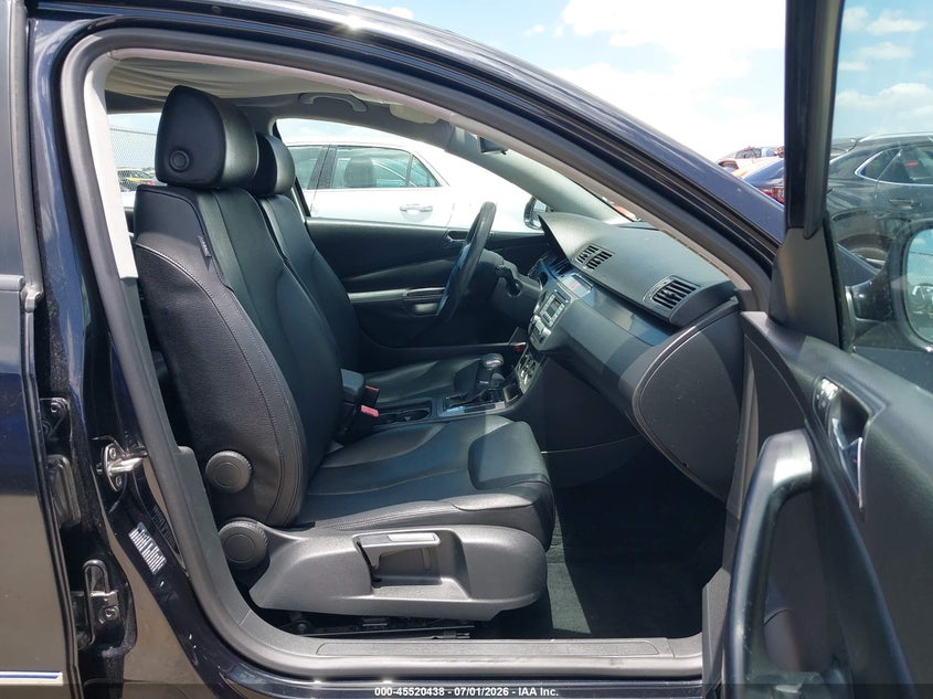 2006 Volkswagen Passat VIN WVWAK73C26P200536 IAAI salvage auction — REAR END, Salvage (Texas), sold $300 on 2026-08-03 (photo 5)