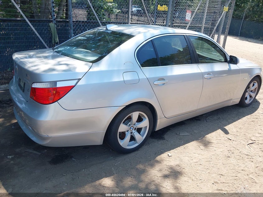 2006 BMW 5 series VIN WBANE53546CK79839 IAAI salvage auction — NORMAL WEAR, Clear (Virginia), sold $300 on 2026-07-30 (photo 4)