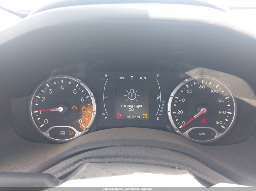 2017 Jeep Renegade VIN ZACCJAAB9HPG07133 IAAI salvage auction — RIGHT FRONT, Salvage Title, sold $1,950 on 2026-08-17 (photo 7)