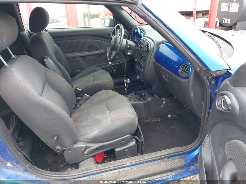 2005 Chrysler Pt cruiser VIN 3C3EY55E85T505539 IAAI salvage auction — NORMAL WEAR, Clear (Tennessee), sold $225 on 2026-07-09 (photo 5)