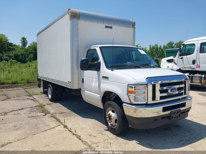 2023 Ford Econoline VIN 1FDXE4FN2PDD25323 — IAAI salvage auction photo
