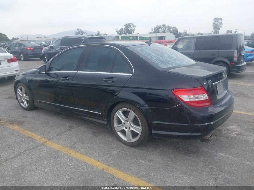 2010 Mercedes-benz C class VIN WDDGF5EB8AF437205 IAAI salvage auction — NORMAL WEAR, Clear - Dealer Only (California), sold $475 on 2026-07-28 (photo 3)