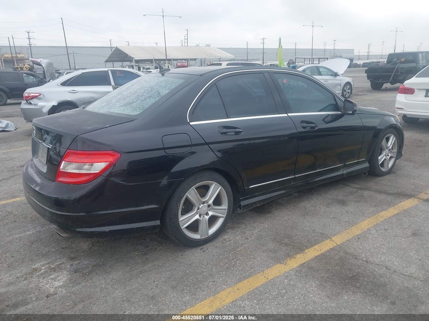 2010 Mercedes-benz C class VIN WDDGF5EB8AF437205 IAAI salvage auction — NORMAL WEAR, Clear - Dealer Only (California), sold $475 on 2026-07-28 (photo 4)