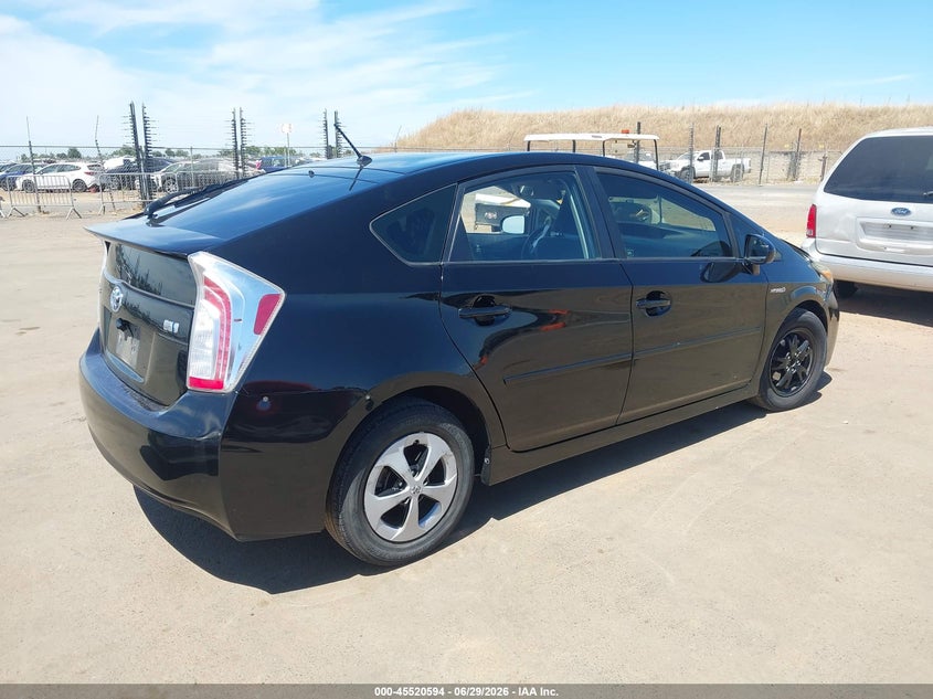 2012 Toyota Prius VIN JTDKN3DU6C5463440 IAAI salvage auction — NORMAL WEAR, Salvage (California), sold $1,150 on 2026-07-29 (photo 4)