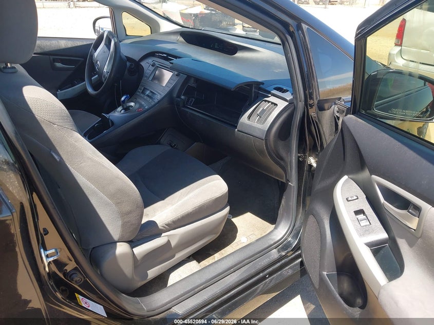2012 Toyota Prius VIN JTDKN3DU6C5463440 IAAI salvage auction — NORMAL WEAR, Salvage (California), sold $1,150 on 2026-07-29 (photo 5)