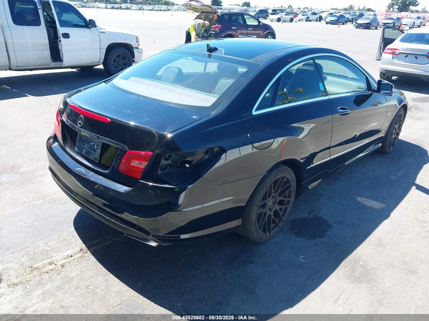 2012 Mercedes-benz E-klasse VIN WDDKJ7DB9CF155325 IAAI salvage auction — LEFT FRONT, Salvage (California), sold $975 on 2026-07-28 (photo 3)
