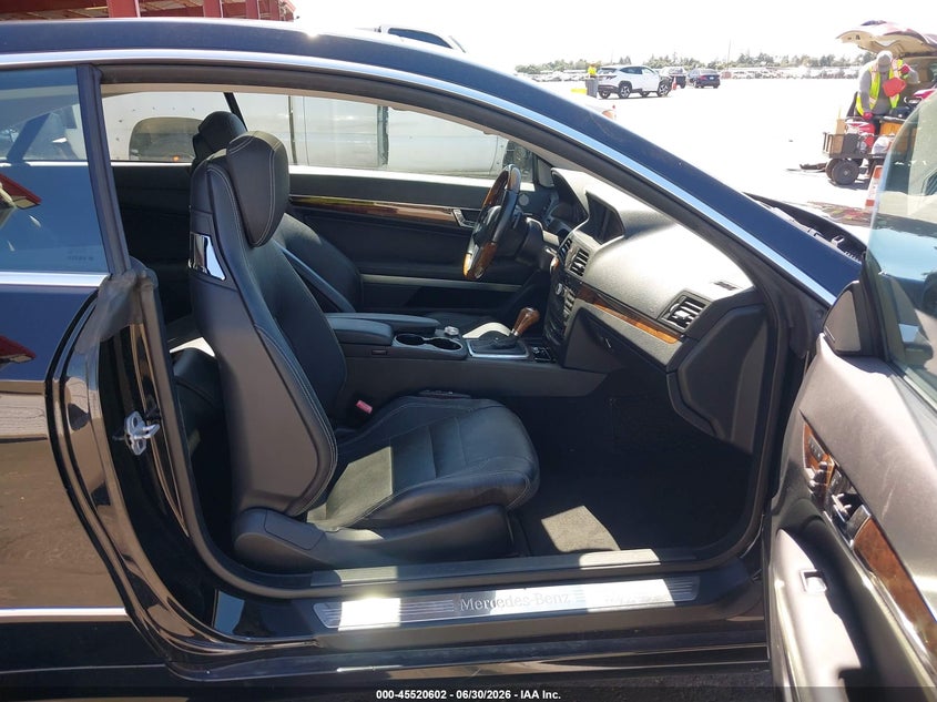 2012 Mercedes-benz E-klasse VIN WDDKJ7DB9CF155325 IAAI salvage auction — LEFT FRONT, Salvage (California), sold $975 on 2026-07-28 (photo 4)