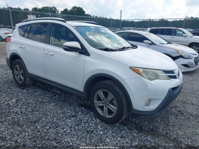 2015 Toyota Rav4 VIN JTMWFREV4FD066537 IAAI salvage auction — NORMAL WEAR, Clear (Georgia), sold $3,750 on 2026-07-24 (photo 1)