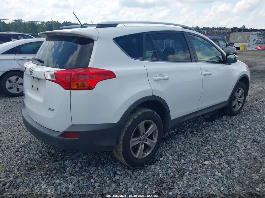 2015 Toyota Rav4 VIN JTMWFREV4FD066537 IAAI salvage auction — NORMAL WEAR, Clear (Georgia), sold $3,750 on 2026-07-24 (photo 4)