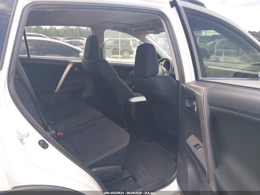 2015 Toyota Rav4 VIN JTMWFREV4FD066537 IAAI salvage auction — NORMAL WEAR, Clear (Georgia), sold $3,750 on 2026-07-24 (photo 8)