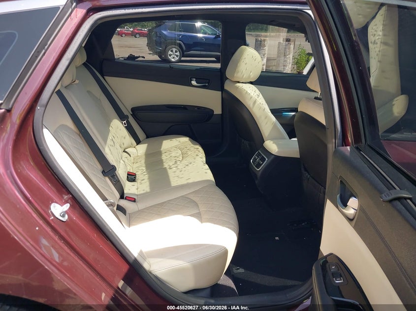 2016 Kia Optima VIN 5XXGV4L28GG033714 IAAI salvage auction — REAR END, Salvage Title, sold $2,250 on 2026-07-22 (photo 8)