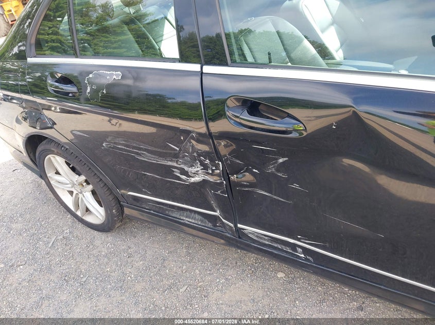 2012 Mercedes-benz C-klasse VIN WDDGF4HB6CA655360 IAAI salvage auction — SIDE, Salvage (Ohio), sold $1,100 on 2026-08-03 (photo 6)
