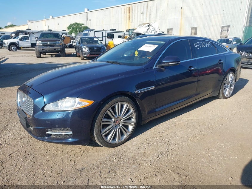 2013 Jaguar Xj series VIN SAJWJ2GDXD8V52044 IAAI salvage auction — NORMAL WEAR, Clear (Indiana), sold $625 on 2026-07-16 (photo 2)