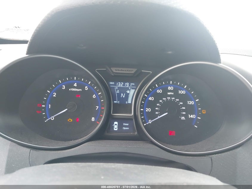 2013 Hyundai Veloster VIN KMHTC6AE2DU108549 IAAI salvage auction — FRONT END, Salvage (California), sold $550 on 2026-07-22 (photo 7)