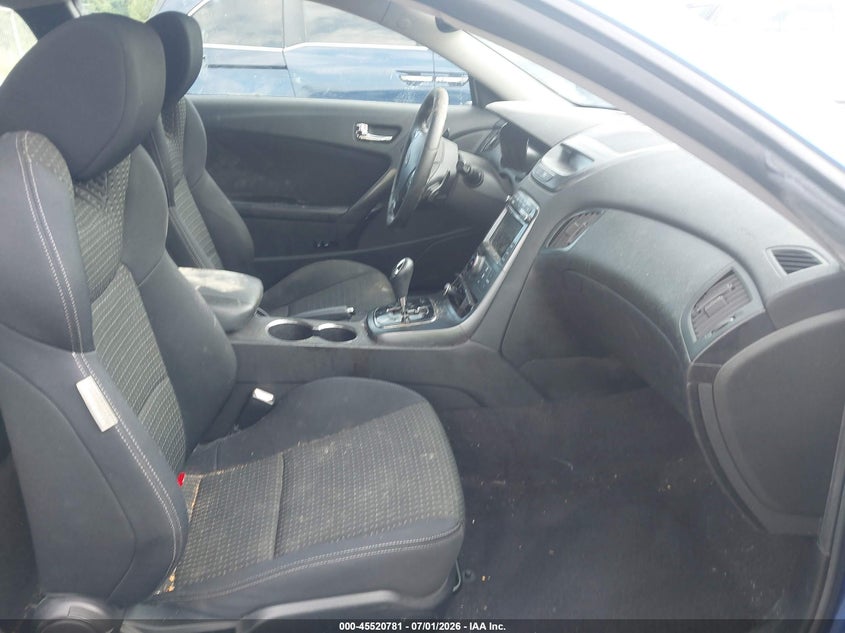 2011 Hyundai Genesis VIN KMHHT6KD9BU044115 IAAI salvage auction — LEFT SIDE, Salvage (Louisiana), sold $200 on 2026-07-28 (photo 5)