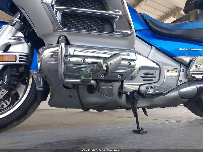 2012 Honda Gl1800c VIN JH2SC68M7CK000118 IAAI salvage auction — UNKNOWN, Rebuildable (Florida), sold $4,050 on 2026-07-21 (photo 9)
