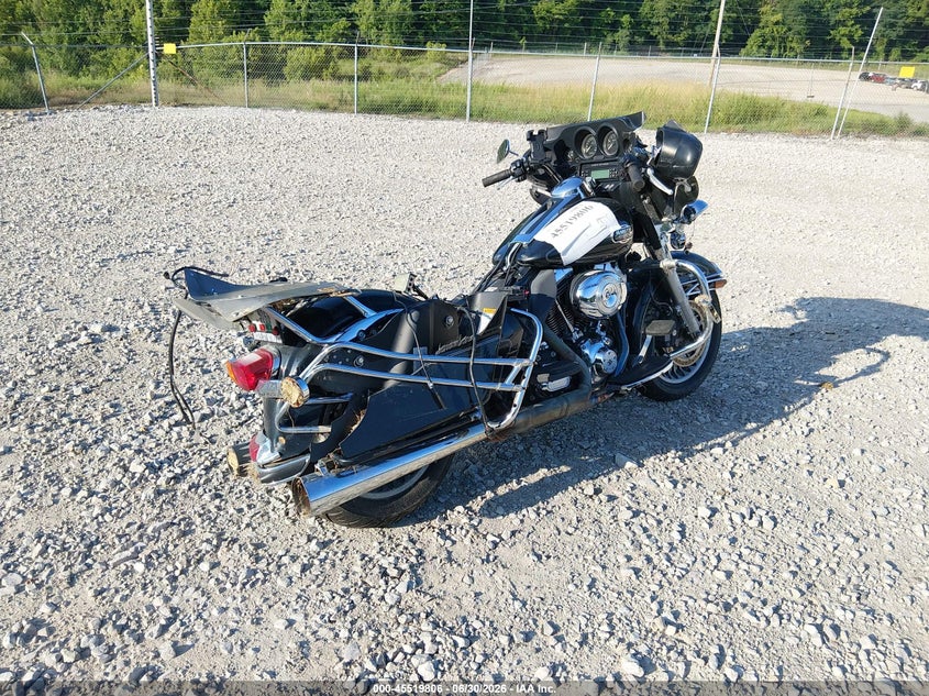 2013 Harley-davidson Flhtcu VIN 1HD1FCM14DB693400 IAAI salvage auction — FRONT & REAR, Original (Ohio), sold $875 on 2026-07-07 (photo 4)