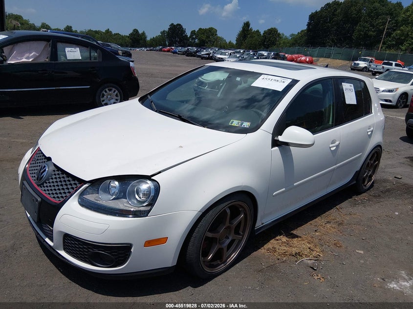 2009 Volkswagen Gti VIN WVWHD71K69W148339 IAAI salvage auction — NORMAL WEAR, Clear (Pennsylvania), sold $25 on 2026-08-18 (photo 2)
