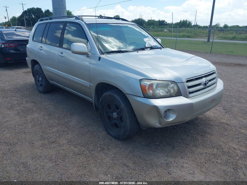 2005 Toyota Highlander VIN JTEHD21A450033368 IAAI salvage auction — NORMAL WEAR, Original (Texas), sold $750 on 2026-07-10 (photo 1)