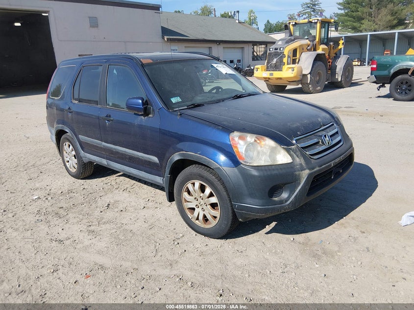 2005 Honda Cr-v VIN SHSRD788X5U300483 IAAI salvage auction — NORMAL WEAR, Clear (Massachusetts), sold $550 on 2026-07-15 (photo 1)
