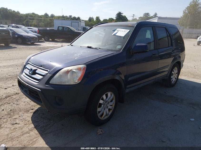 2005 Honda Cr-v VIN SHSRD788X5U300483 IAAI salvage auction — NORMAL WEAR, Clear (Massachusetts), sold $550 on 2026-07-15 (photo 2)