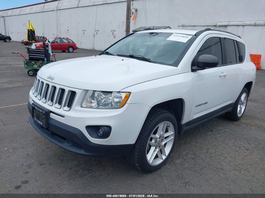 2011 Jeep Compass VIN 1J4NF5FB8BD176536 IAAI salvage auction — NORMAL WEAR, Clear-Dealer Only (Oregon), sold $900 on 2026-07-09 (photo 2)