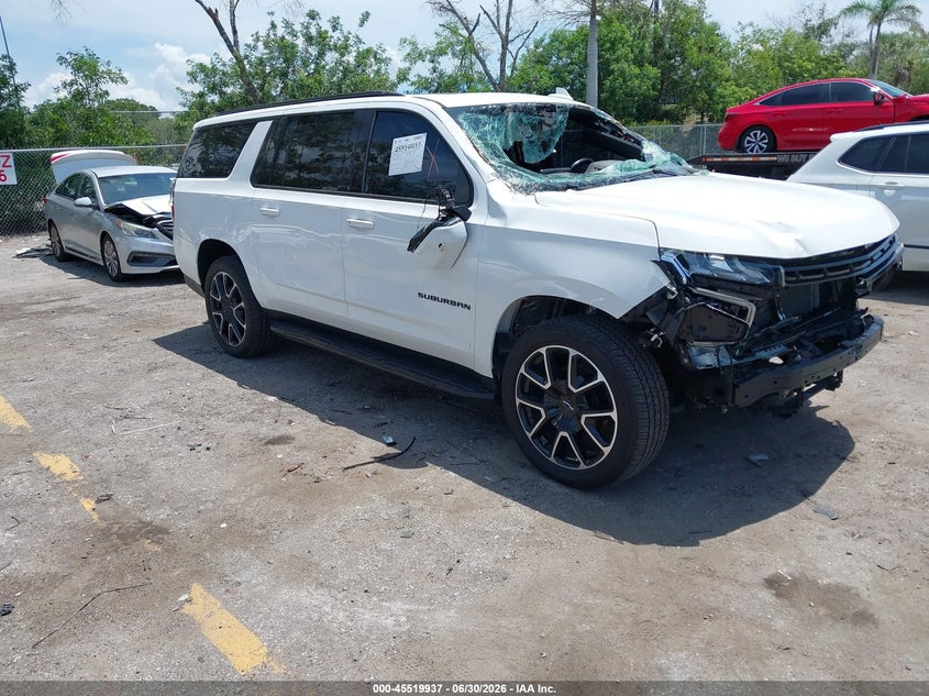 2021 Chevrolet Suburban VIN 1GNSCEKDXMR273629 IAAI salvage auction — FRONT END, Salvage Title, sold $8,000 on 2026-07-29 (photo 1)