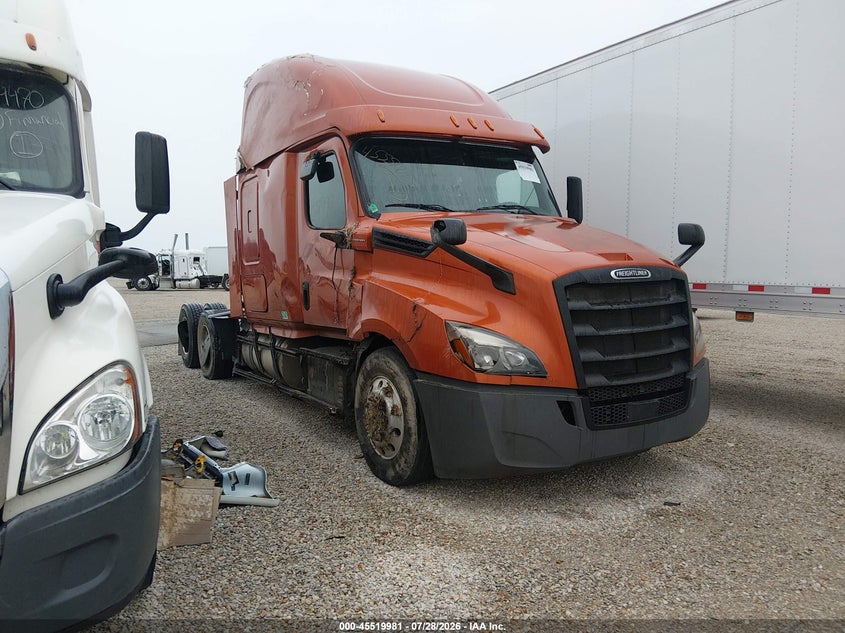 2020 Freightliner New cascadia 126 VIN 3AKJHHDRXLSLP9822 — IAAI salvage auction photo