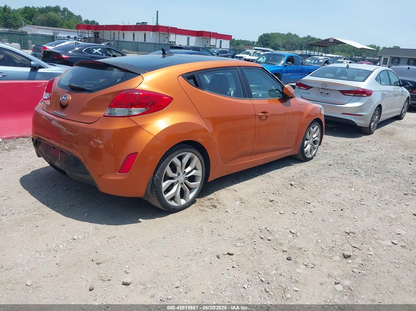 2012 Hyundai Veloster VIN KMHTC6AD3CU029901 IAAI salvage auction — NORMAL WEAR, Clear-Dealer Only (Maryland), sold $400 on 2026-07-30 (photo 4)