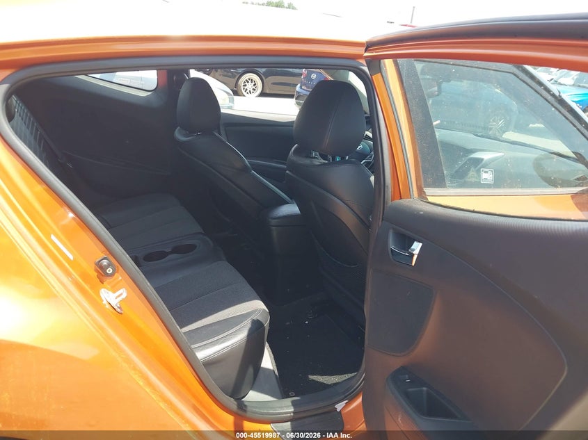 2012 Hyundai Veloster VIN KMHTC6AD3CU029901 IAAI salvage auction — NORMAL WEAR, Clear-Dealer Only (Maryland), sold $400 on 2026-07-30 (photo 8)