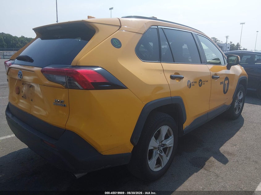 2019 Toyota Rav 4 VIN JTMRWRFV7KD012302 IAAI salvage auction — FRONT & REAR, Clear (New York), sold $7,600 on 2026-07-27 (photo 4)