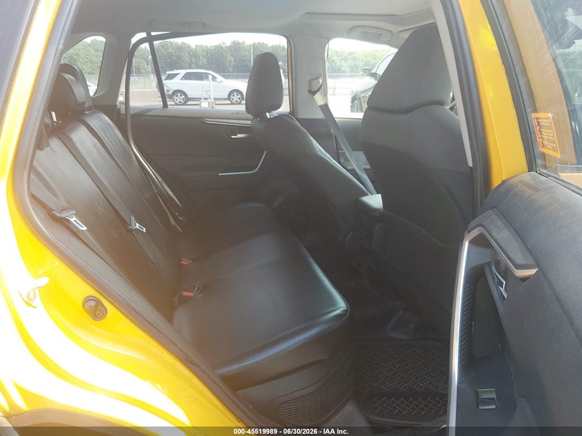 2019 Toyota Rav 4 VIN JTMRWRFV7KD012302 IAAI salvage auction — FRONT & REAR, Clear (New York), sold $7,600 on 2026-07-27 (photo 8)