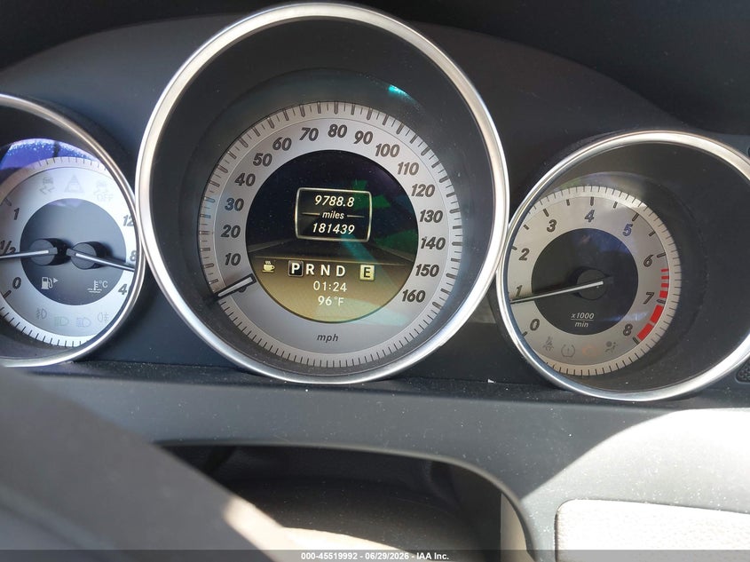 2012 Mercedes-benz C-klasse VIN WDDGF4HBXCR193421 IAAI salvage auction — NORMAL WEAR, Clear - Dealer Only (California), sold $725 on 2026-07-29 (photo 7)
