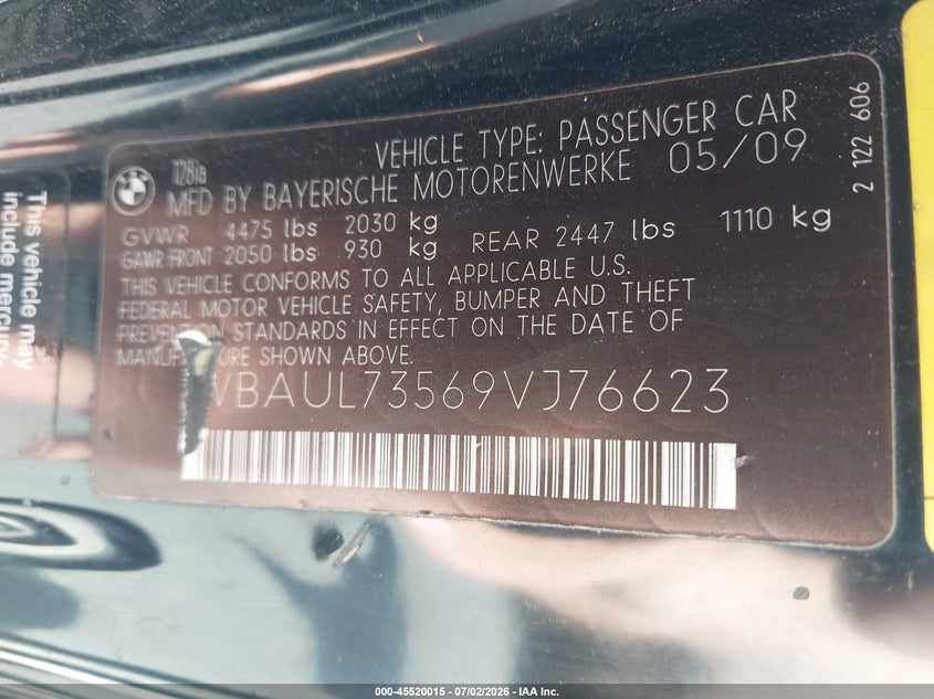2009 BMW 1 series VIN WBAUL73569VJ76623 IAAI salvage auction — NORMAL WEAR, Clear (Virginia), sold $300 on 2026-07-21 (photo 9)