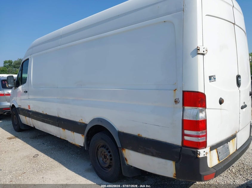 2008 Dodge Sprinter VIN WD0PE845185261213 IAAI salvage auction — NORMAL WEAR, Clear (Illinois), sold $550 on 2026-07-28 (photo 3)