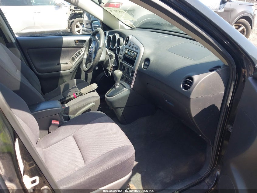2005 Pontiac Vibe VIN 5Y2SM63825Z446476 IAAI salvage auction — NORMAL WEAR, Clear (New York), sold $650 on 2026-07-14 (photo 5)
