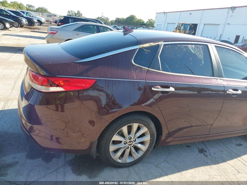 2018 Kia Optima VIN 5XXGT4L34JG256144 IAAI salvage auction — MECHANICAL, Clear (Florida), sold $425 on 2026-07-22 (photo 6)