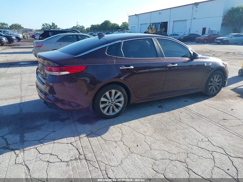 2018 Kia Optima VIN 5XXGT4L34JG256144 IAAI salvage auction — MECHANICAL, Clear (Florida), sold $425 on 2026-07-22 (photo 4)