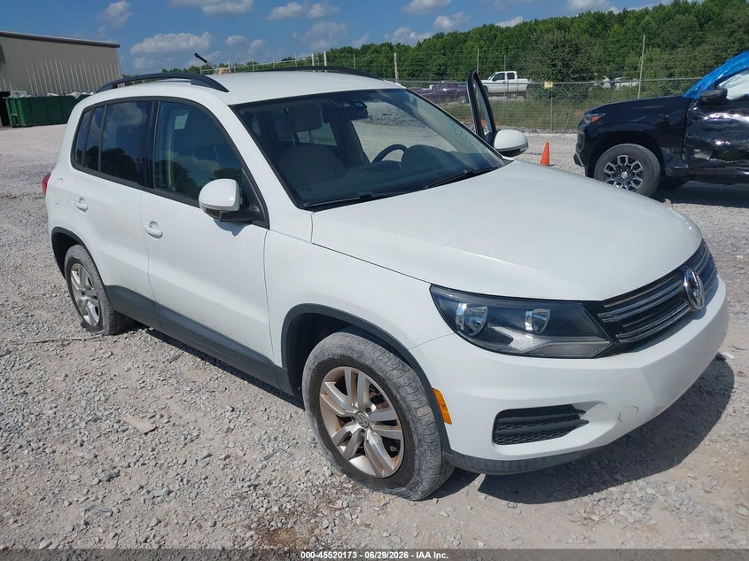 2016 Volkswagen Tiguan VIN WVGAV7AX1GW574359 IAAI salvage auction — NORMAL WEAR, Salvage Title, sold $2,150 on 2026-08-24 (photo 6)