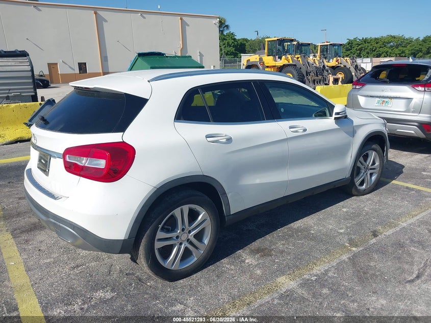 2020 Mercedes-benz Gla-class VIN WDCTG4EB7LJ667005 IAAI salvage auction — TRANSMISSION, Salvage (North Carolina), sold $2,275 on 2026-07-23 (photo 4)