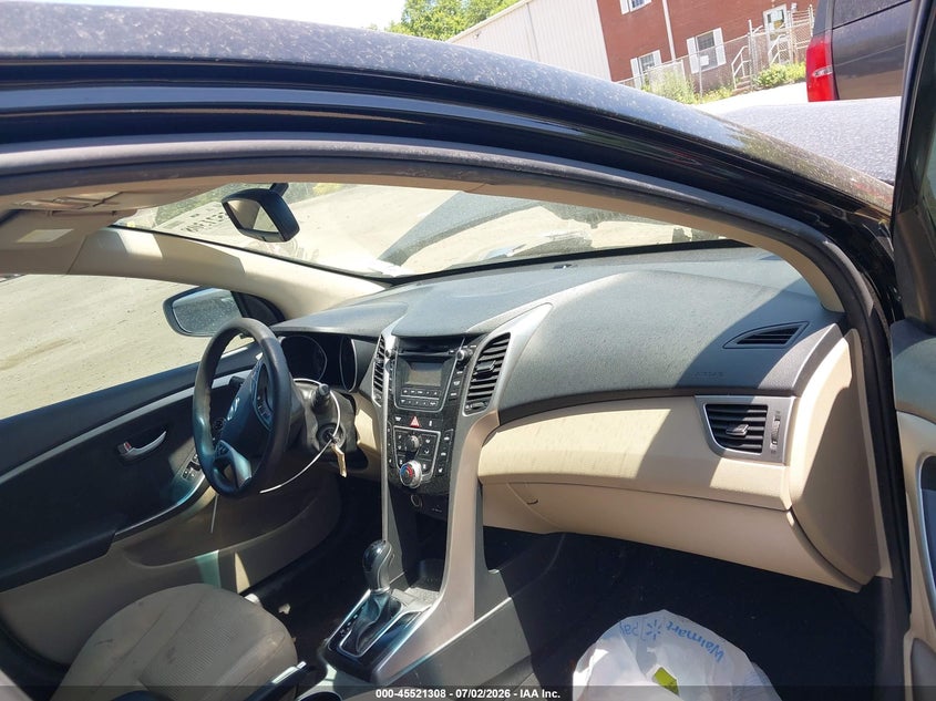 2013 Hyundai Elantra VIN KMHD35LE0DU108707 IAAI salvage auction — FRONT END, Clear (Massachusetts), sold $425 on 2026-07-14 (photo 5)