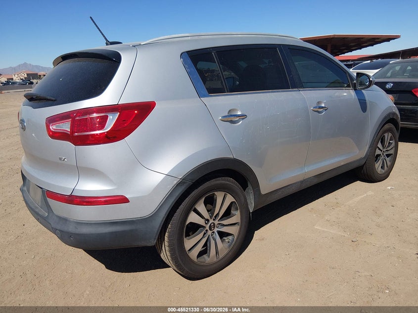 2012 Kia Sportage VIN KNDPC3A2XC7250283 IAAI salvage auction — NORMAL WEAR, Clear-Dealer Only (Arizona), sold $1,875 on 2026-07-14 (photo 4)