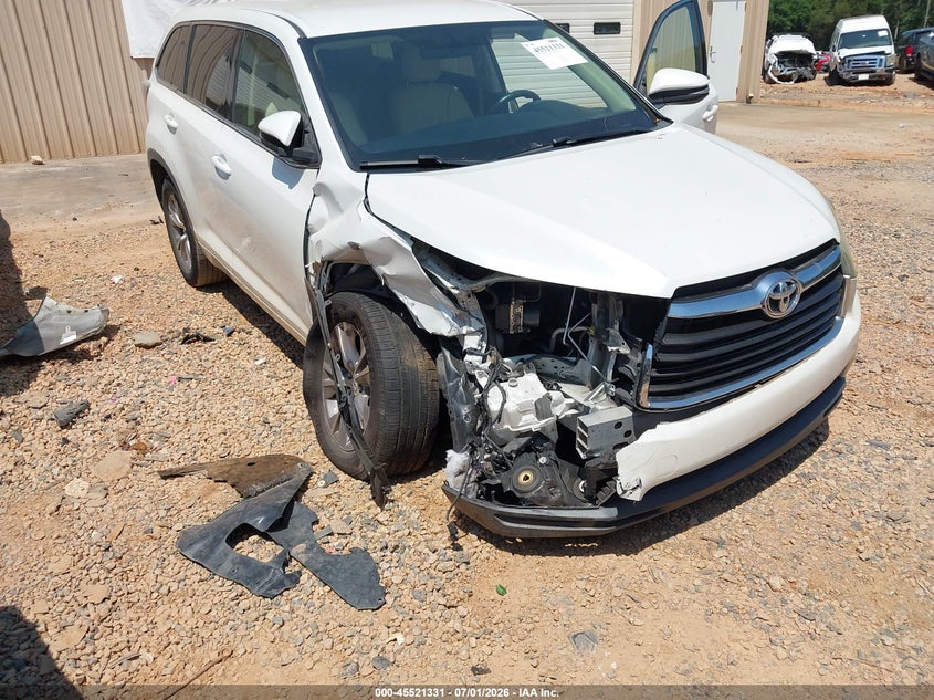 2015 Toyota Highlander VIN 5TDZKRFH5FS079903 IAAI salvage auction — FRONT END, Salvage (North Carolina), sold $5,600 on 2026-07-27 (photo 6)