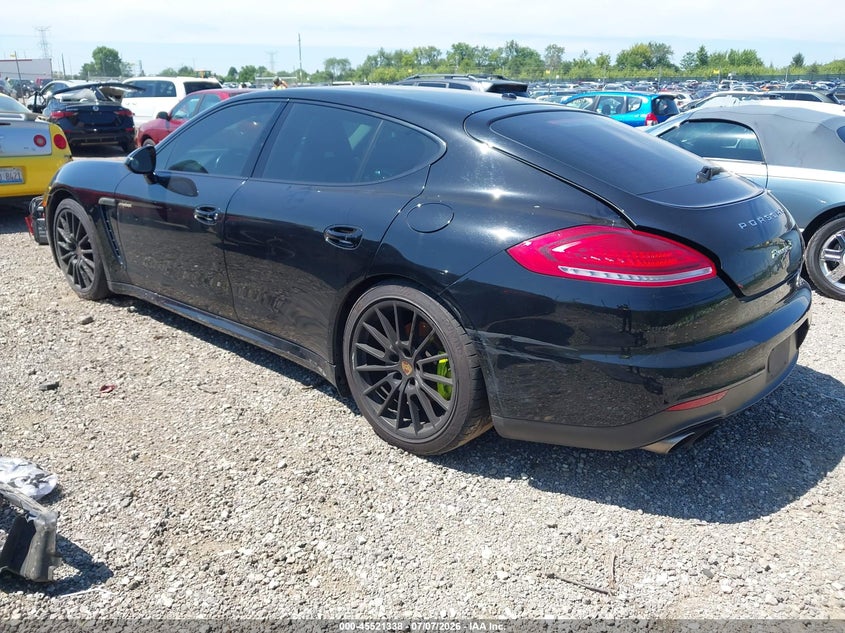 2015 Porsche Panamera VIN WP0AD2A79FL040892 IAAI salvage auction — UNKNOWN, Salvage (Illinois), sold $2,350 on 2026-08-12 (photo 3)