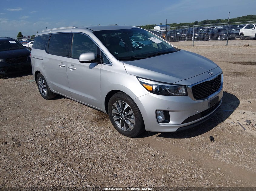 2018 Kia SEDONA VIN KNDMC5C18J6375756 IAAI salvage auction — NORMAL WEAR, Clear (Illinois), sold $1,650 on 2026-07-29 (photo 1)