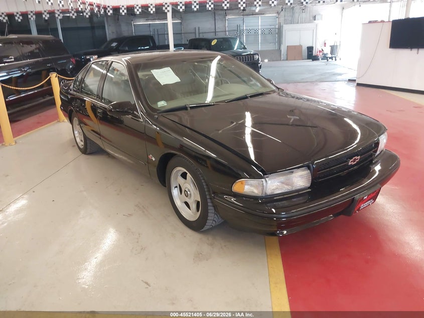 1996 Chevrolet Caprice VIN 1G1BL52P8TR191652 IAAI salvage auction — NORMAL WEAR, Clear (Massachusetts), sold $11,100 on 2026-07-06 (photo 1)