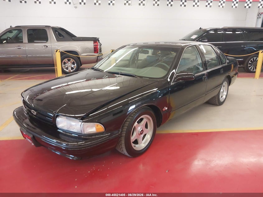 1996 Chevrolet Caprice VIN 1G1BL52P8TR191652 IAAI salvage auction — NORMAL WEAR, Clear (Massachusetts), sold $11,100 on 2026-07-06 (photo 2)