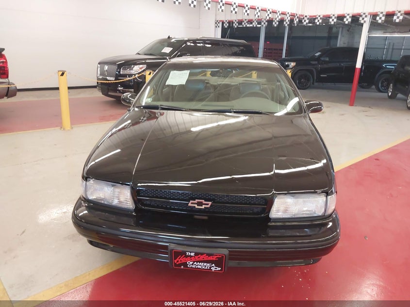 1996 Chevrolet Caprice VIN 1G1BL52P8TR191652 IAAI salvage auction — NORMAL WEAR, Clear (Massachusetts), sold $11,100 on 2026-07-06 (photo 6)
